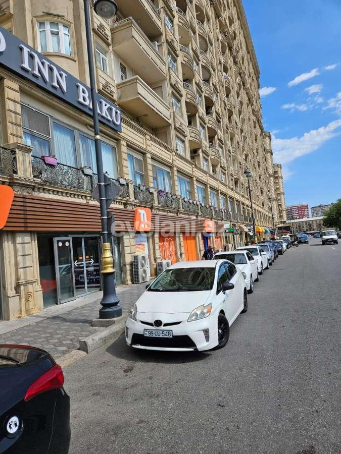 Rent, new building, 3 room, 100 m², Baku, Narimanov r.