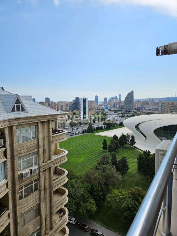 Rent, new building, 3 room, 100 m², Baku, Narimanov r.
