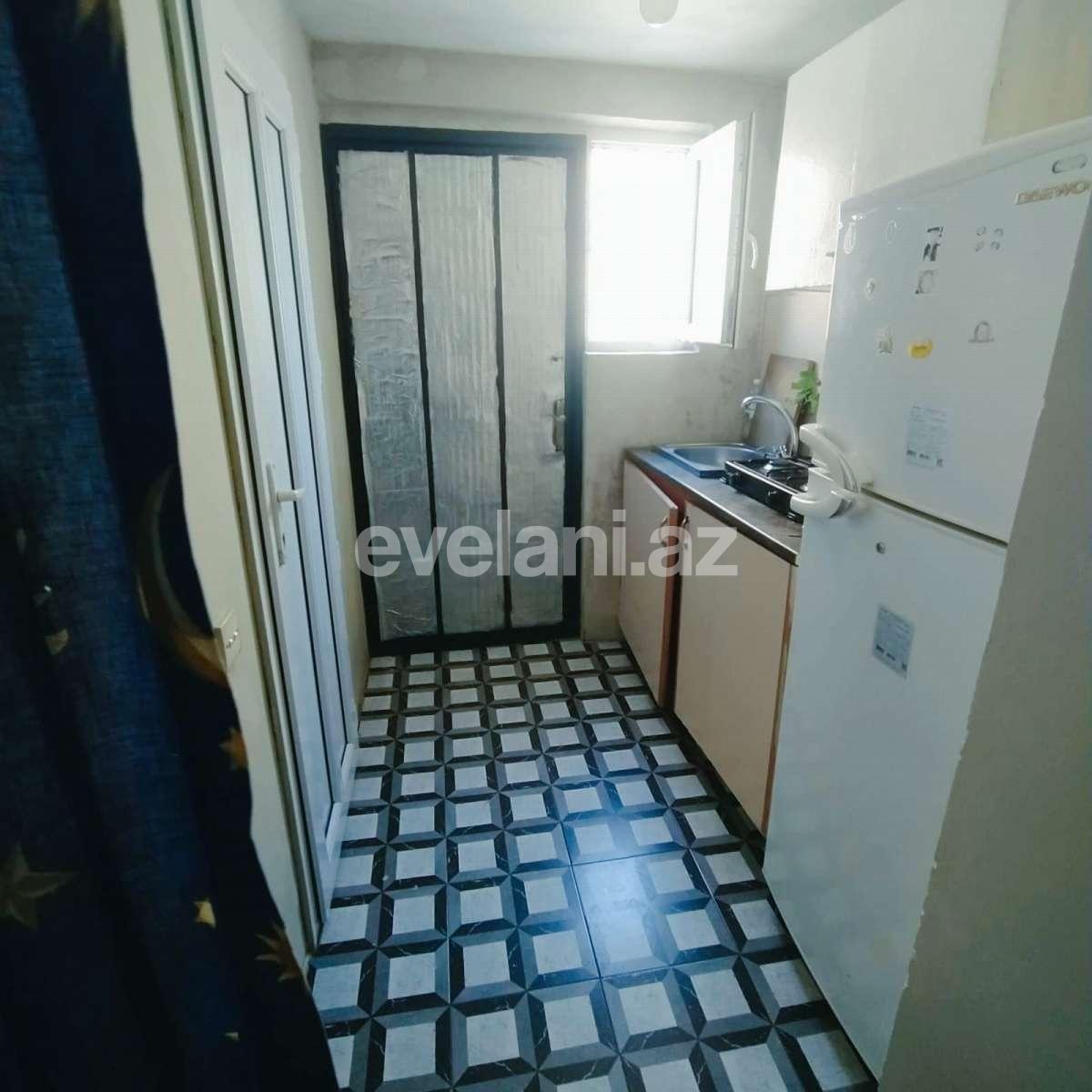 Rent, old building, 1 room, 30 m², Baku, Khatai r, Ahmedli m.