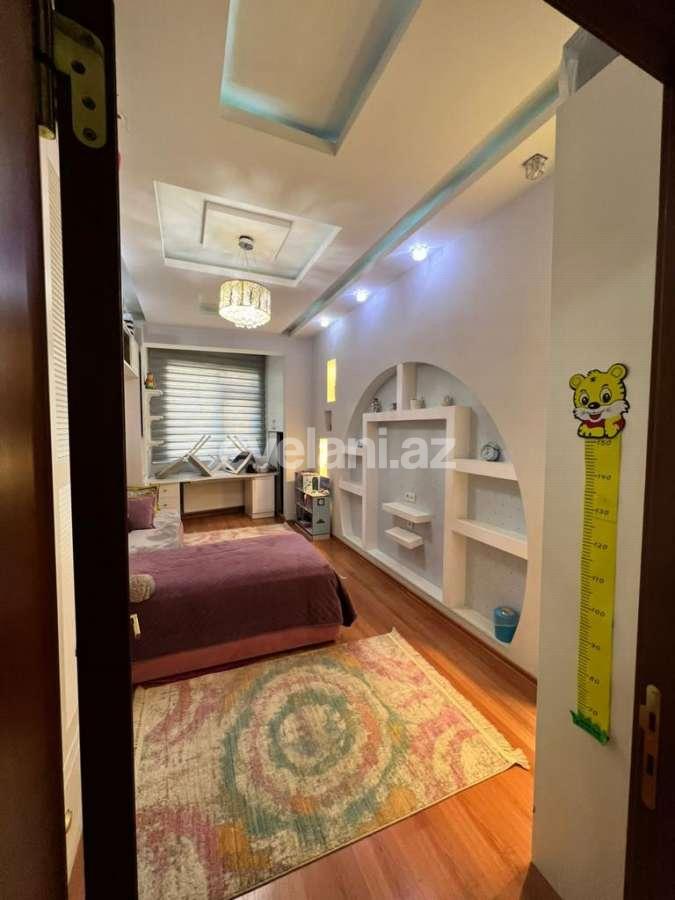 Satılır, yeni tikili, 3 otaqlı, 126 m², Bakı, Yasamal r, İnşaatçılar m.