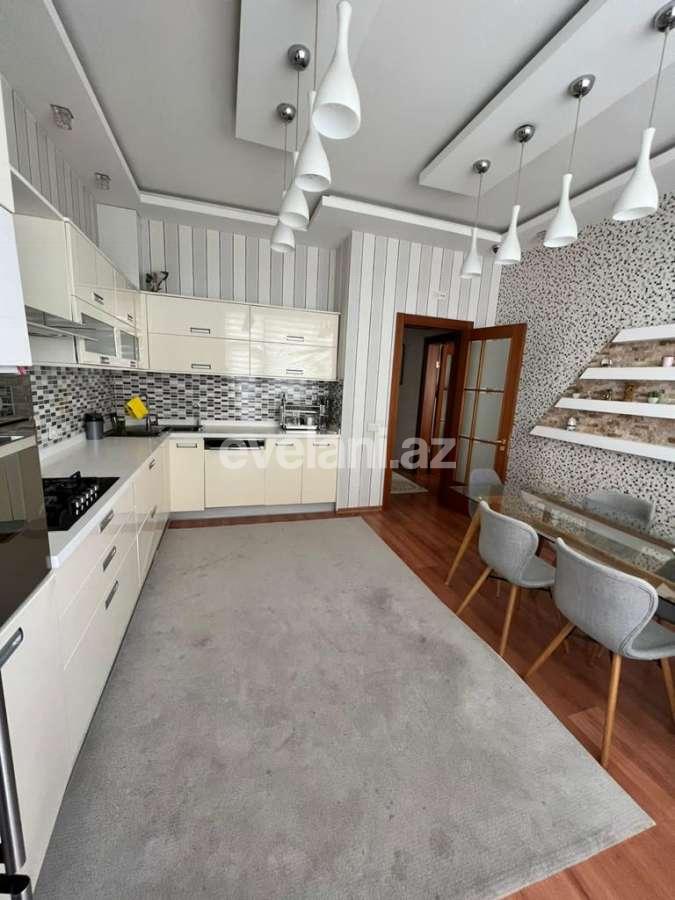 Satılır, yeni tikili, 3 otaqlı, 126 m², Bakı, Yasamal r, İnşaatçılar m.