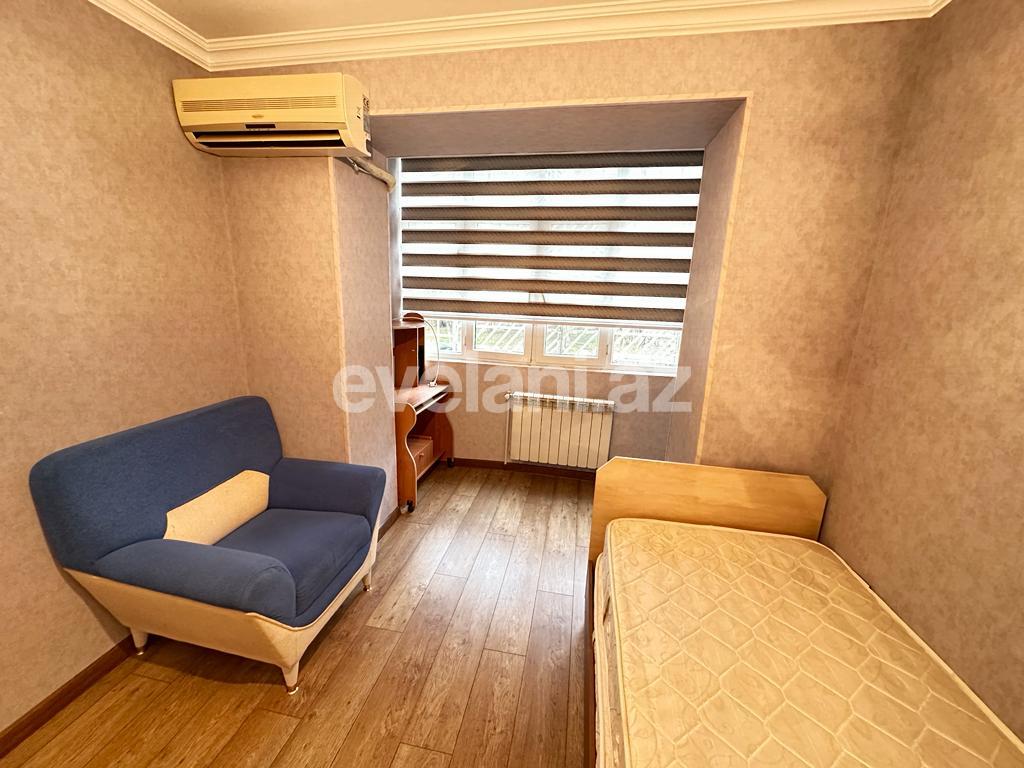 Rent, old building, 4 room, 100 m², Baku, Binagadi r, Azadlig prospekti m.