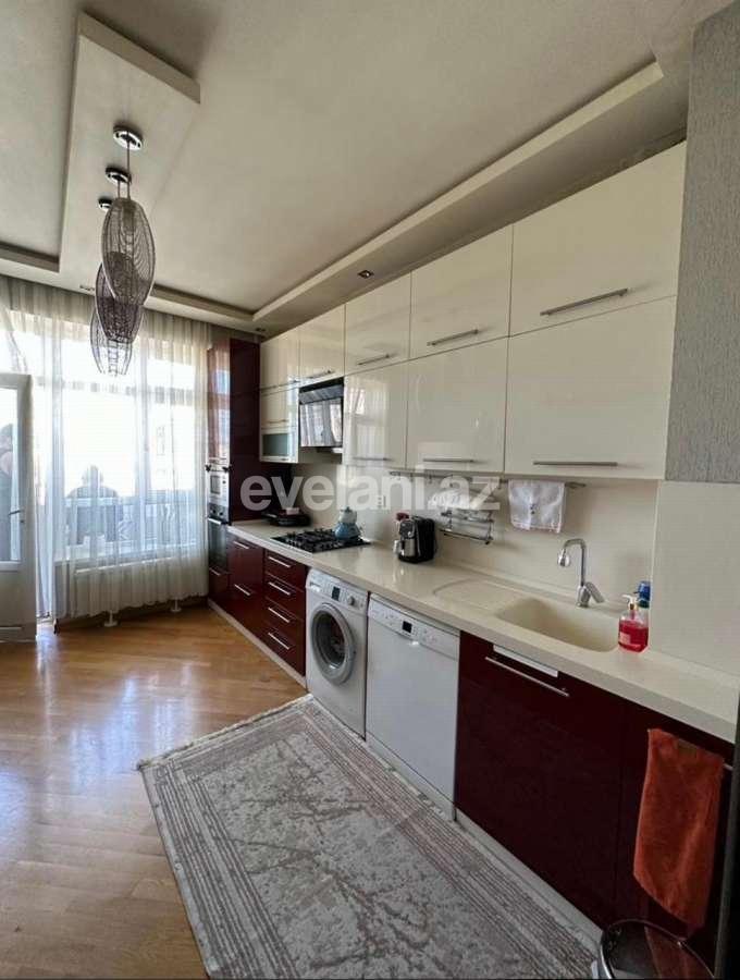 Satılır, yeni tikili, 3 otaqlı, 135 m², Bakı, Yasamal r, Yeni Yasamal q.