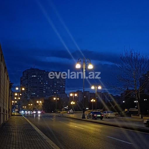 Сдаётся, вторичка, 2-комнаты, 65 m², Баку, Бинагадинский r, 6-й микрорайон p, Насими m.