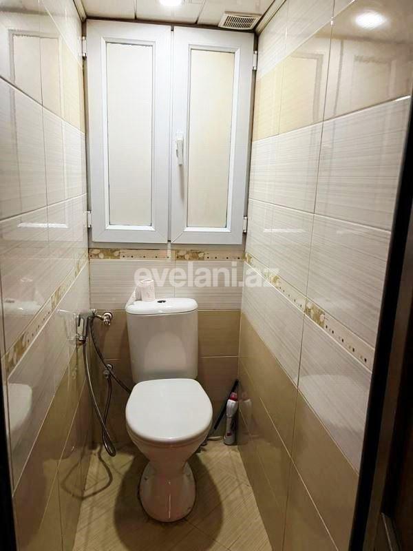 Satılır, köhnə tikili, 3 otaqlı, 55 m², Bakı, Suraxanı r, Yeni Günəşli q, Xalqlar Dostluğu m.