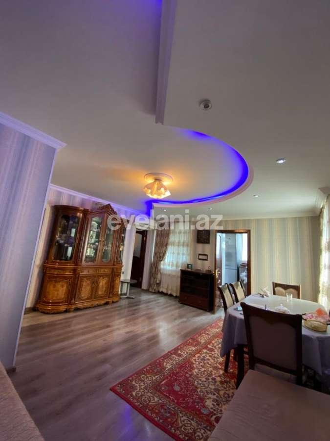 Satılır, köhnə tikili, 2 otaqlı, 60 m², Bakı, Nəsimi r, 1-ci mikrorayon q, 20 yanvar m.