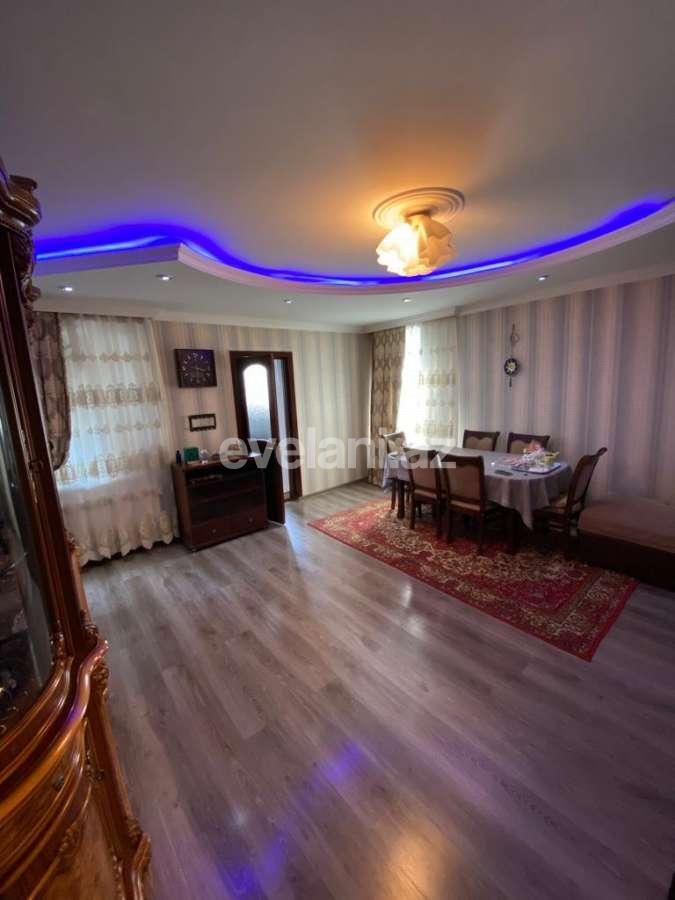 Satılır, köhnə tikili, 2 otaqlı, 60 m², Bakı, Nəsimi r, 1-ci mikrorayon q, 20 yanvar m.