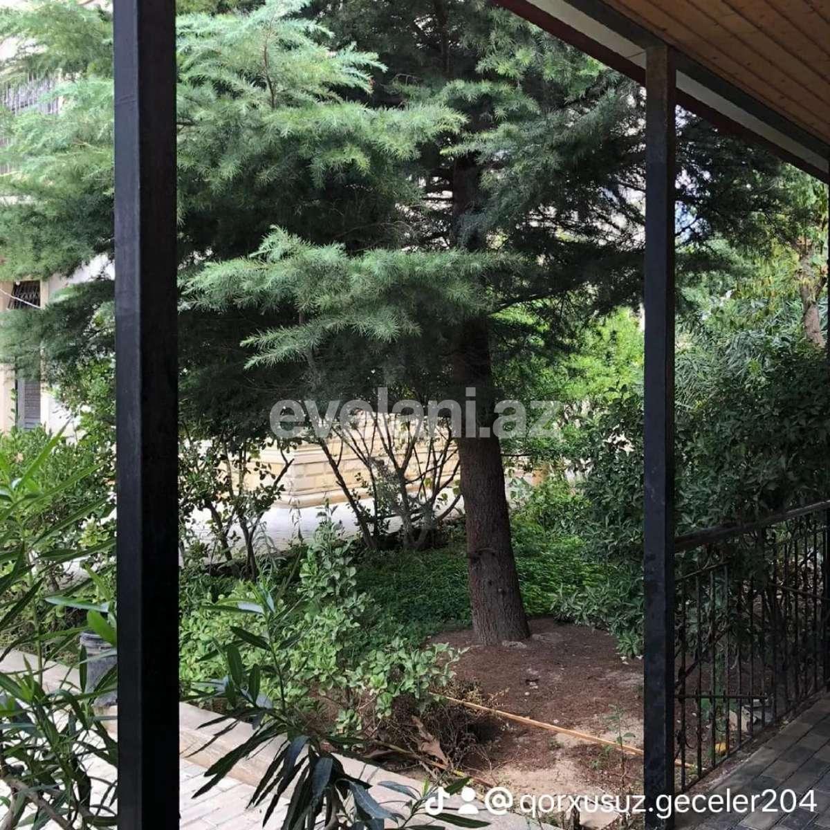 Satılır, həyət evi / bağ, 5 otaqlı, 313 m², Bakı, Sabunçu r.