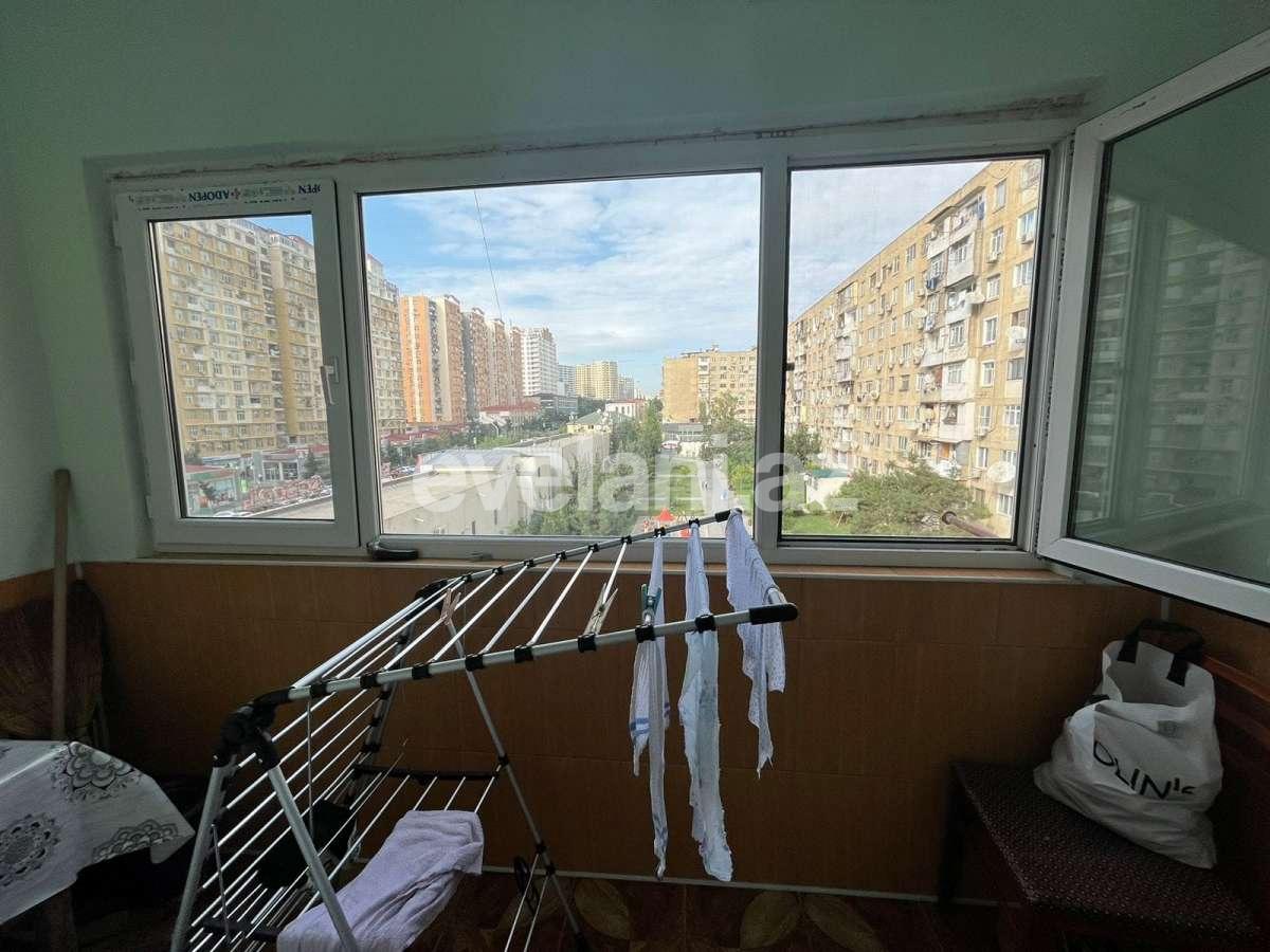 Rent, old building, 2 room, 65 m², Baku, Khatai r, Hazi Aslanov m.