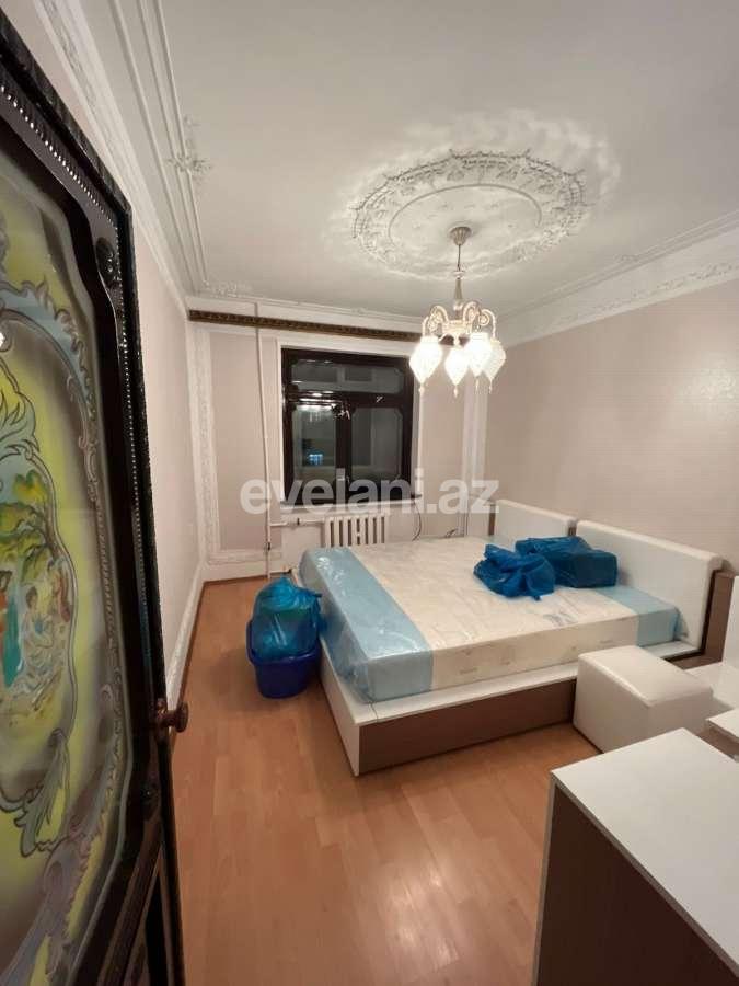 Satılır, köhnə tikili, 3 otaqlı, 83 m², Bakı, Xətai r, Əhmədli q, Əhmədli m.