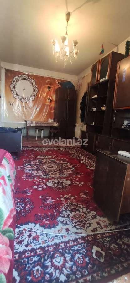 Satılır, köhnə tikili, 2 otaqlı, 45 m², Bakı, Nizami r, Xalqlar Dostluğu m.