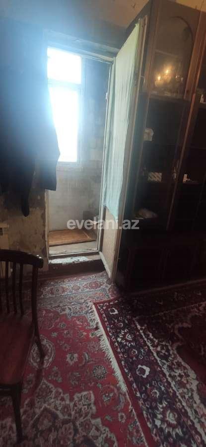 Satılır, köhnə tikili, 2 otaqlı, 45 m², Bakı, Nizami r, Xalqlar Dostluğu m.