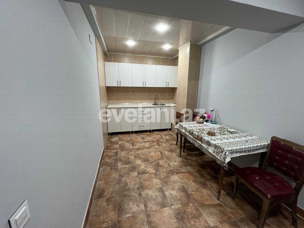 Rent, office, 10 room, 270 m², Baku, Nizami r, Khalglar Doslugu m.