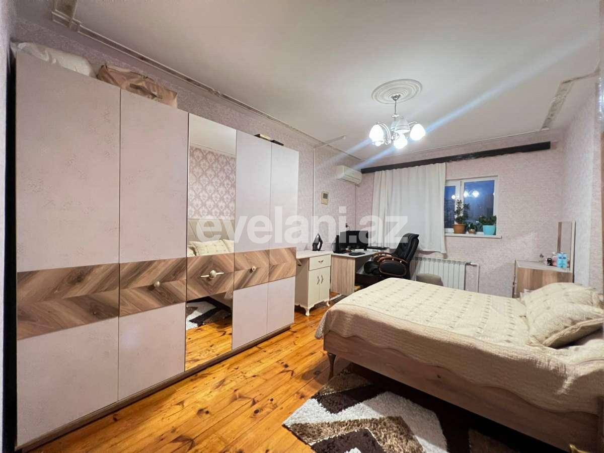 Satılır, köhnə tikili, 3 otaqlı, 80 m², Bakı, Suraxanı r, Yeni Günəşli q, Xalqlar Dostluğu m.