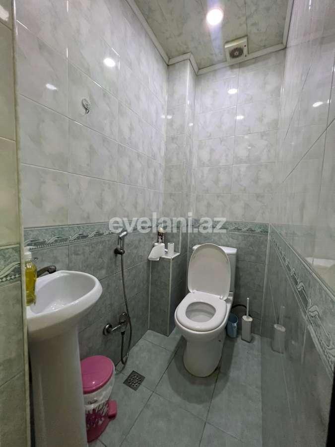 Satılır, köhnə tikili, 3 otaqlı, 80 m², Bakı, Suraxanı r, Yeni Günəşli q, Xalqlar Dostluğu m.