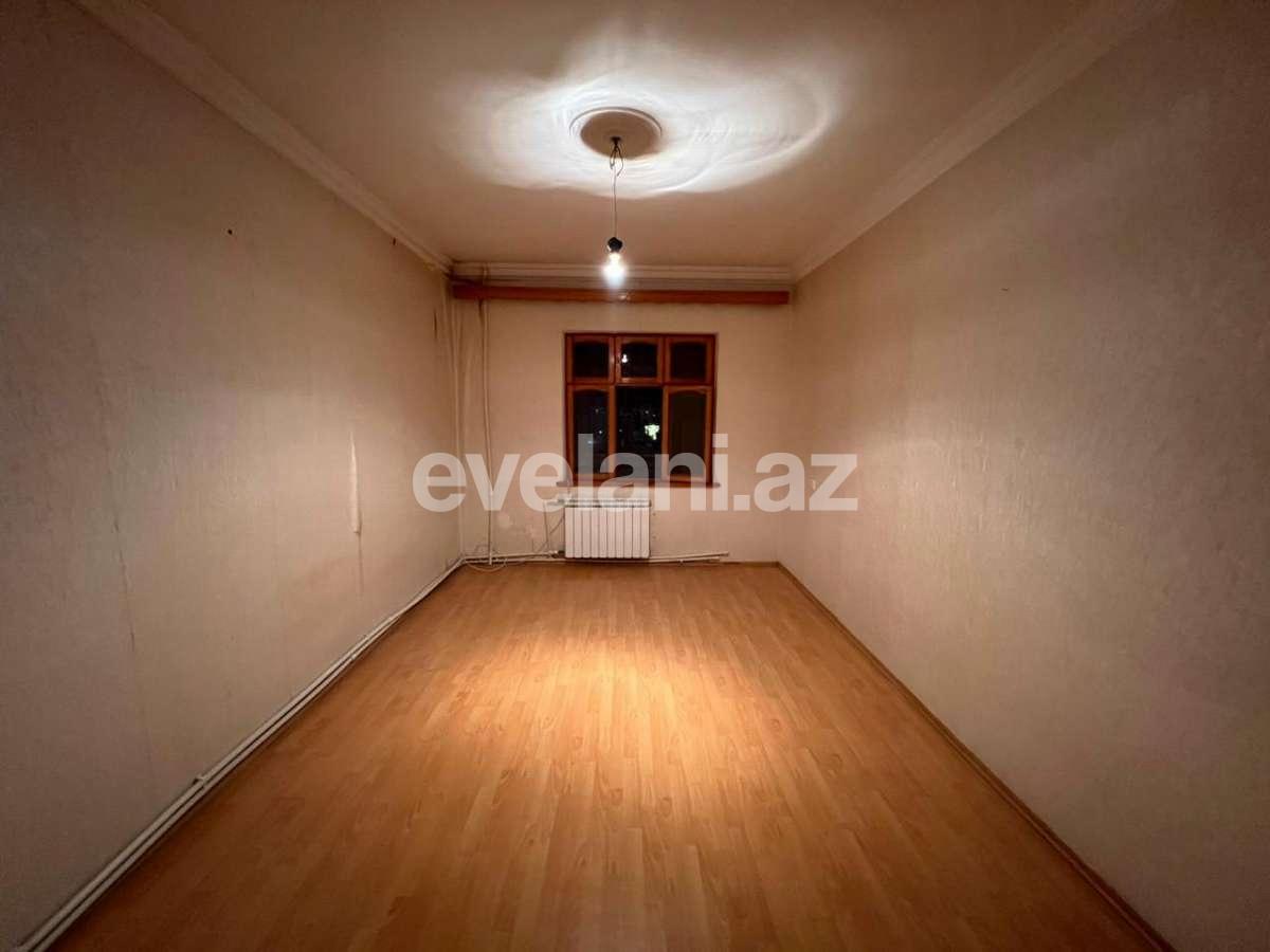 Satılır, köhnə tikili, 3 otaqlı, 80 m², Bakı, Suraxanı r, Yeni Günəşli q.