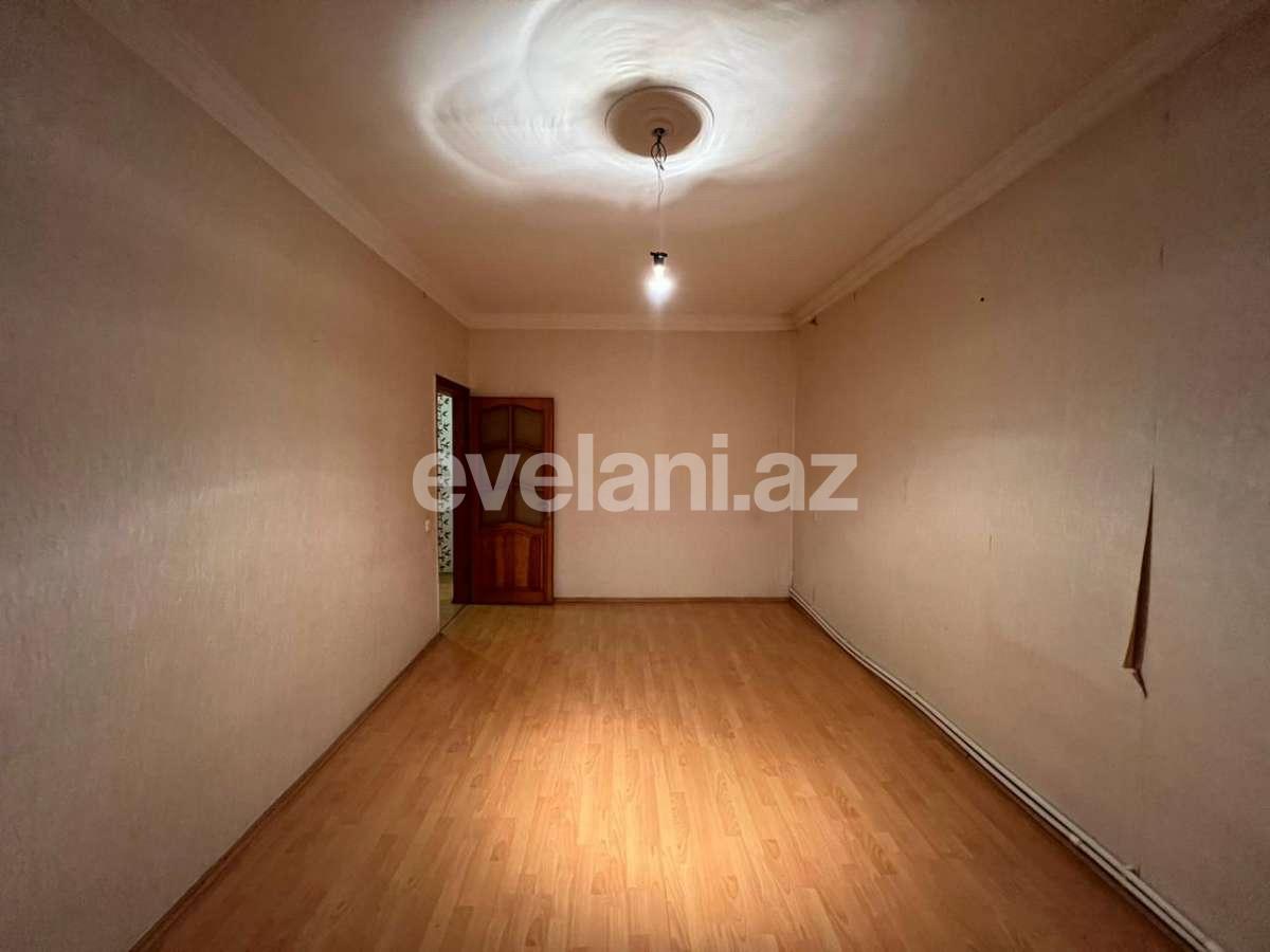 Satılır, köhnə tikili, 3 otaqlı, 80 m², Bakı, Suraxanı r, Yeni Günəşli q.