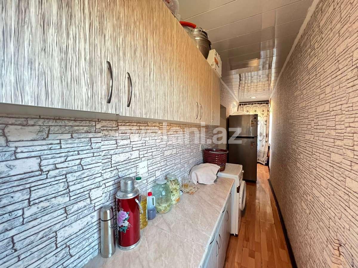 Satılır, köhnə tikili, 3 otaqlı, 80 m², Bakı, Suraxanı r, Yeni Günəşli q.