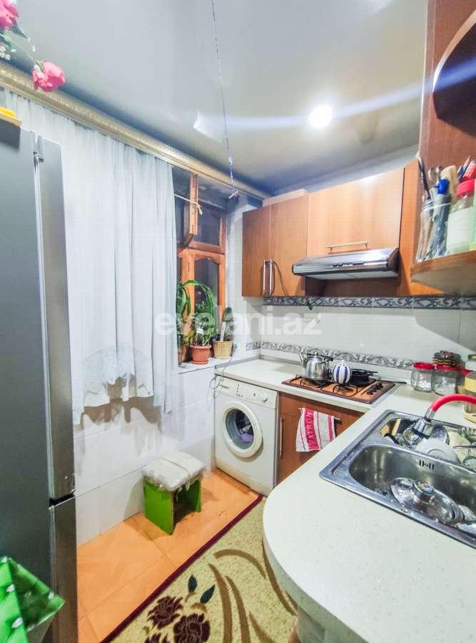 Satılır, köhnə tikili, 2 otaqlı, 50 m², Bakı, Nizami r, Neftçilər m.