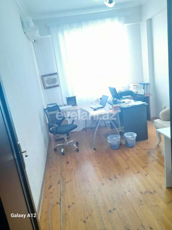 Kirayə verilir, ofis, 3 otaqlı, 107 m², Bakı, Xətai r, Şah İsmayıl Xətai m.