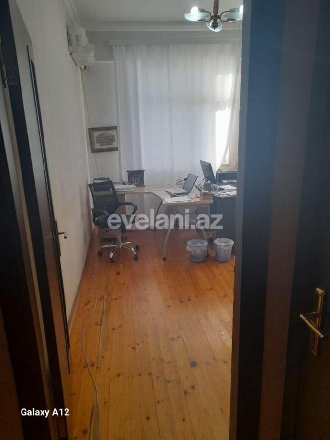 Kirayə verilir, ofis, 3 otaqlı, 107 m², Bakı, Xətai r, Şah İsmayıl Xətai m.