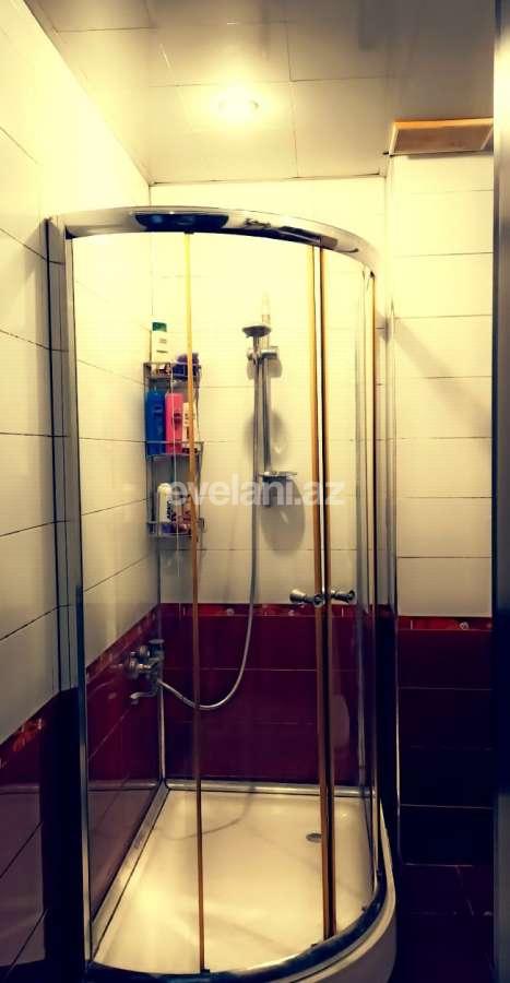 Satılır, köhnə tikili, 356 otaqlı, 56 m², Bakı, Binəqədi r, 7-ci mikrorayon q, Azadlıq prospekti m.