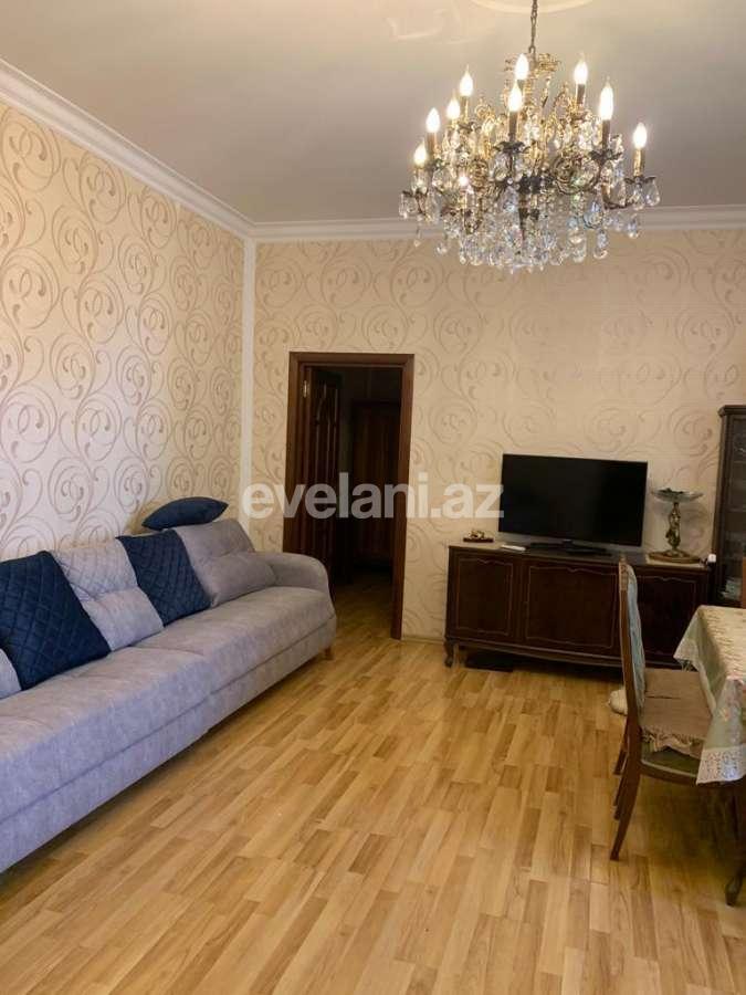 Satılır, yeni tikili, 2 otaqlı, 80 m², Bakı, Binəqədi r, 8-ci mikrorayon q, Azadlıq prospekti m.