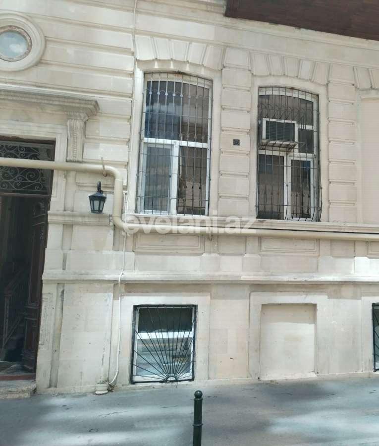 Sale, old building, 2 room, 49.99 m², Baku, Nasimi r, 28 may m.