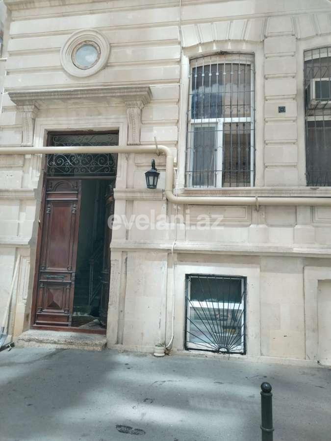 Sale, old building, 2 room, 49.99 m², Baku, Nasimi r, 28 may m.