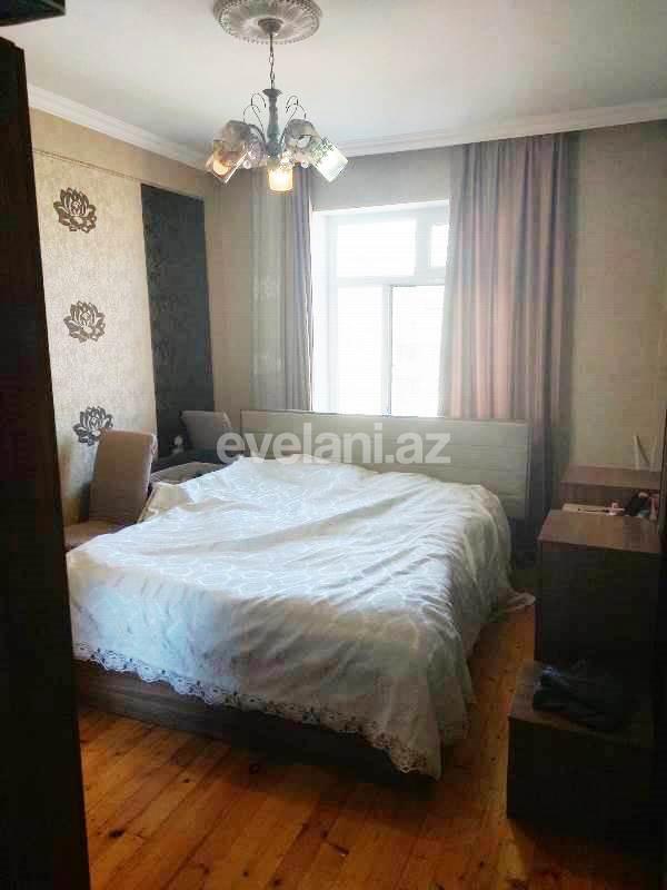 Satılır, köhnə tikili, 3 otaqlı, 70 m², Bakı, Sabunçu r, Bakıxanov q.