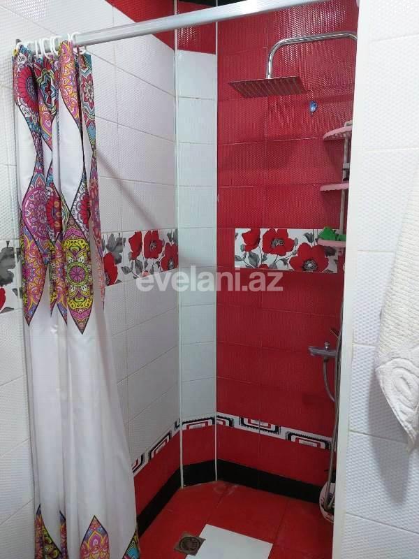 Satılır, köhnə tikili, 3 otaqlı, 70 m², Bakı, Sabunçu r, Bakıxanov q.