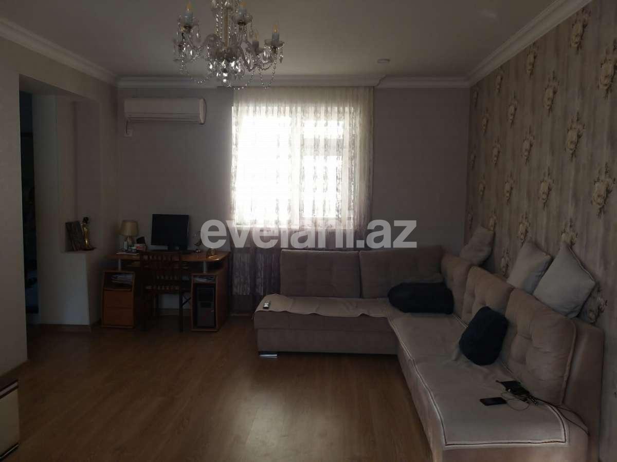 Satılır, həyət evi / bağ, 4 otaqlı, 170 m², Bakı, Səbail r, Badamdar q.