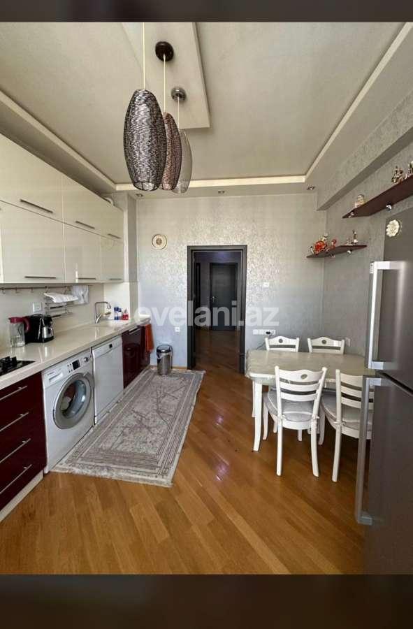 Satılır, yeni tikili, 3 otaqlı, 135 m², Bakı, Yasamal r, İnşaatçılar m.
