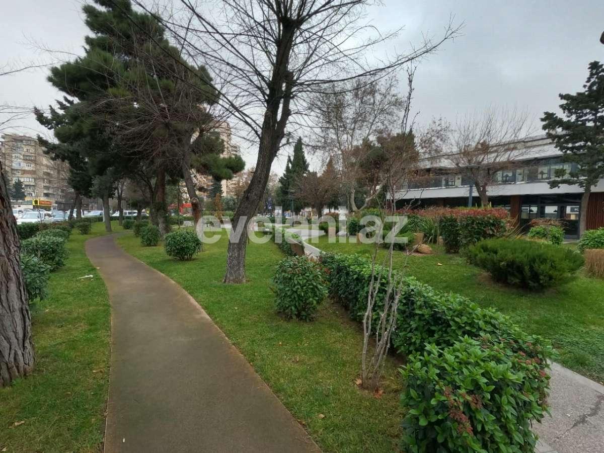 Сдаётся, вторичка, 2-комнаты, 50 m², Баку, Бинагадинский r, Азадлыг проспекти m.