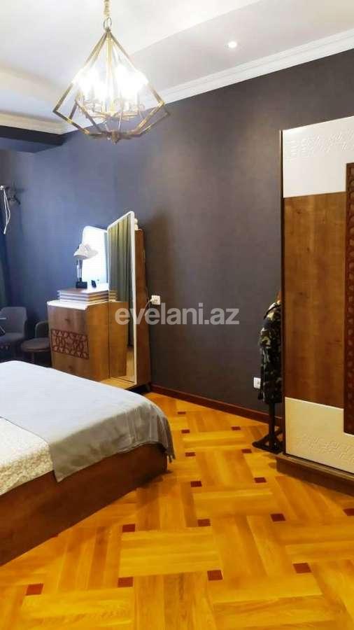 Satılır, yeni tikili, 4 otaqlı, 165 m², Bakı, Binəqədi r, 8-ci mikrorayon q, Azadlıq prospekti m.