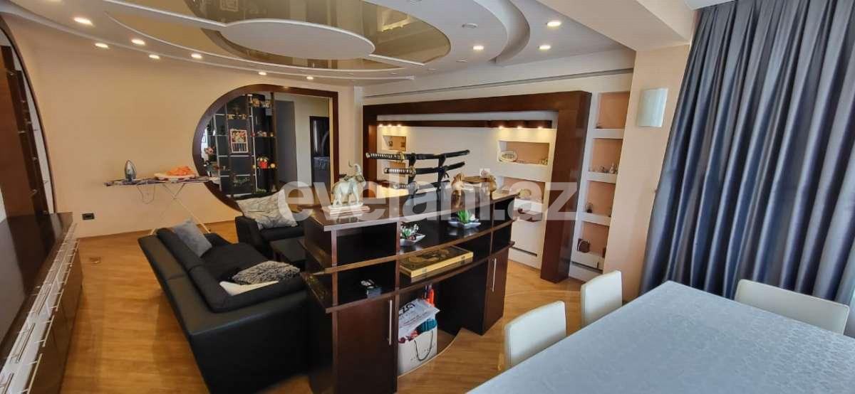 Satılır, köhnə tikili, 3 otaqlı, 155 m², Bakı, Nərimanov r.