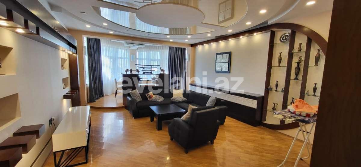 Satılır, köhnə tikili, 3 otaqlı, 155 m², Bakı, Nərimanov r.