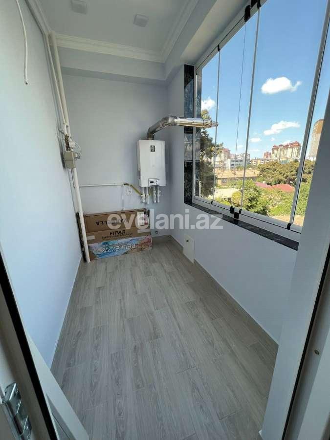 Satılır, yeni tikili, 2 otaqlı, 65 m², Bakı, Nizami r, Qara Qarayev m.