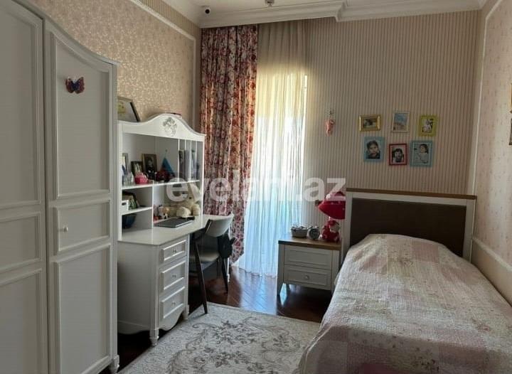 Sale, new building, 4 room, 201 m², Baku, Nasimi r, 8 November m.