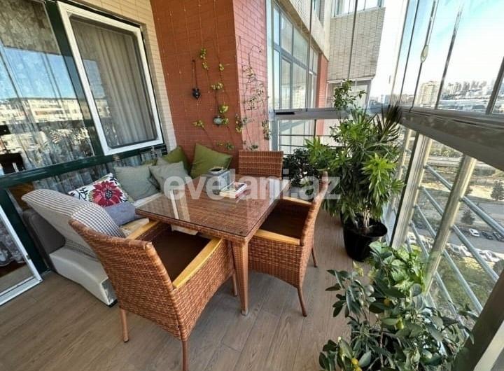 Sale, new building, 4 room, 201 m², Baku, Nasimi r, 8 November m.
