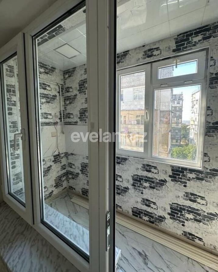 Продаётся, вторичка, 2-комнаты, 45 m², Баку, Бинагадинский r, 9-й микрорайон p, Насими m.