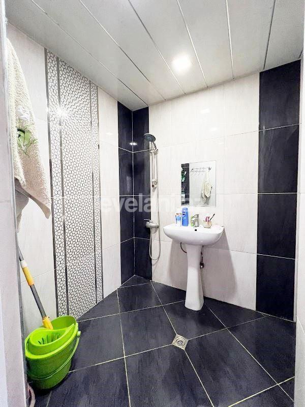 Sale, old building, 3 room, 64.99 m², Baku, Sabunchu r, Bakikhanov d, Neftchilar m.