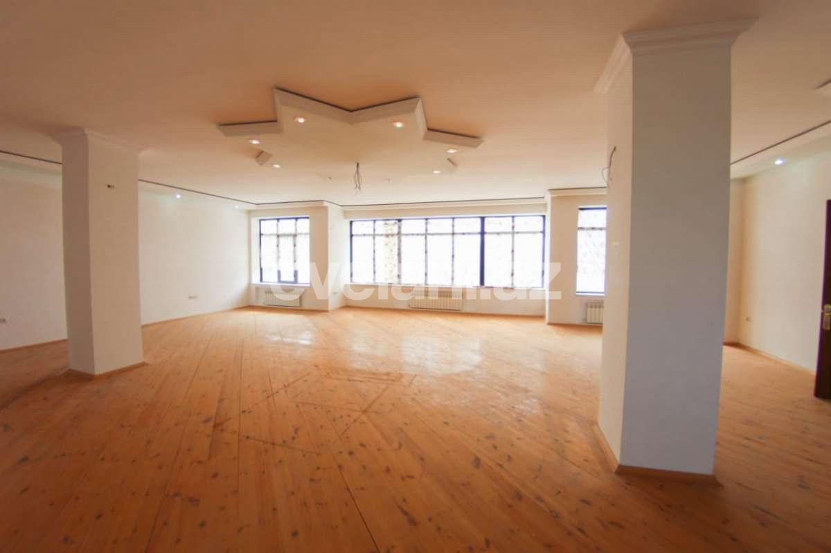 Satılır, həyət evi / bağ, 7 otaqlı, 499.99 m², Bakı, Xəzər r, Şağan q.