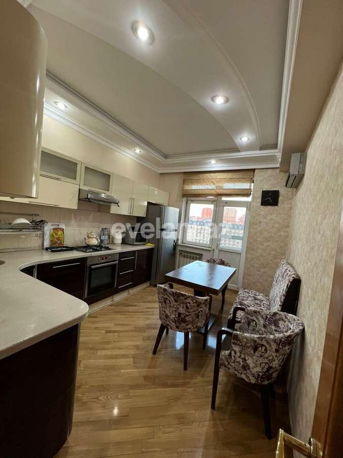 Kirayə verilir, yeni tikili, 4 otaqlı, 129.99 m², Bakı, Xətai r, Şah İsmayıl Xətai m.