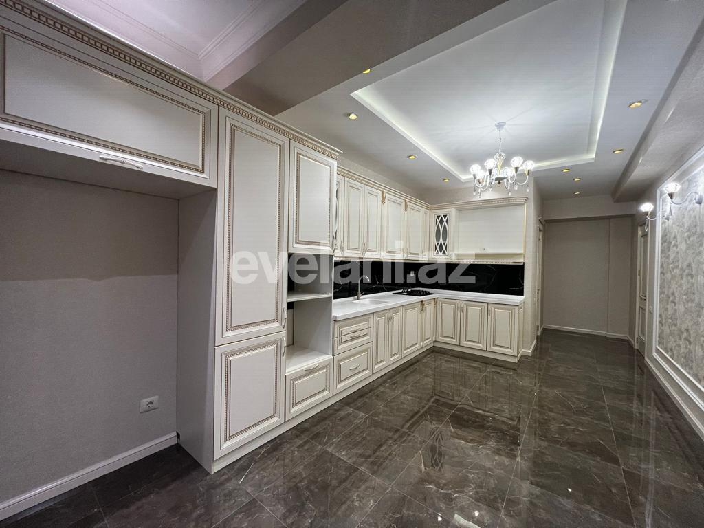 Satılır, yeni tikili, 4 otaqlı, 175 m², Bakı, Nəsimi r.