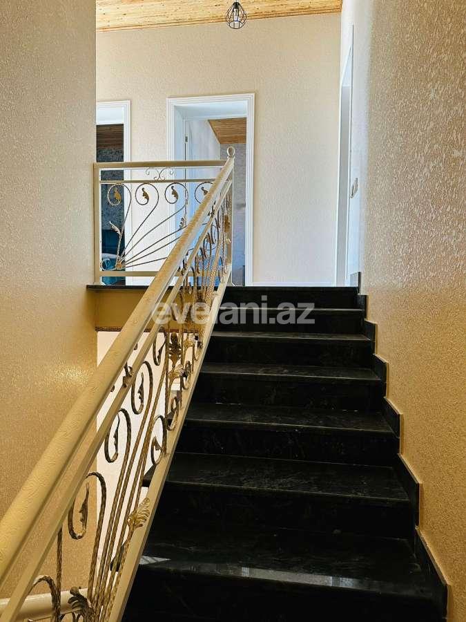 Satılır, həyət evi / bağ, 4 otaqlı, 200 m², Bakı, Suraxanı r, Hövsan q.