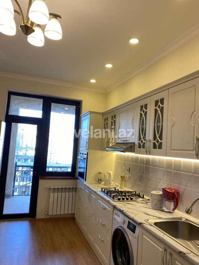 Kirayə verilir, yeni tikili, 2 otaqlı, 90 m², Bakı, Nərimanov r, Nəriman Nərimanov m.
