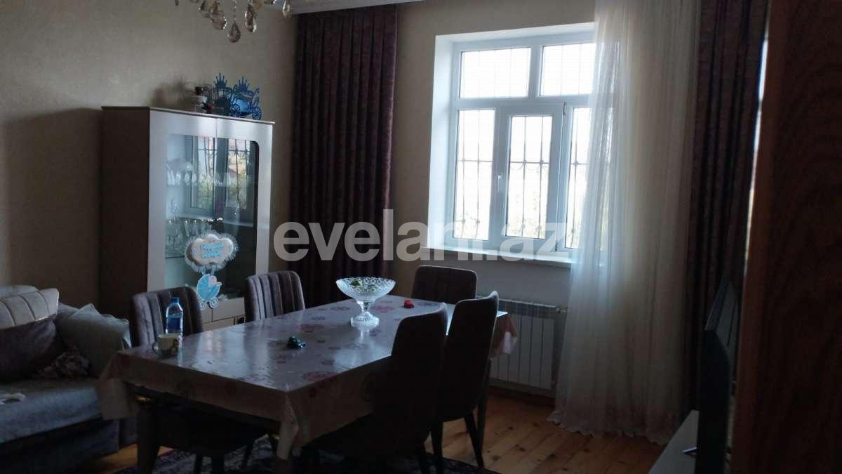 Satılır, həyət evi / bağ, 5 otaqlı, 141 m², Bakı, Abşeron r, Saray q.