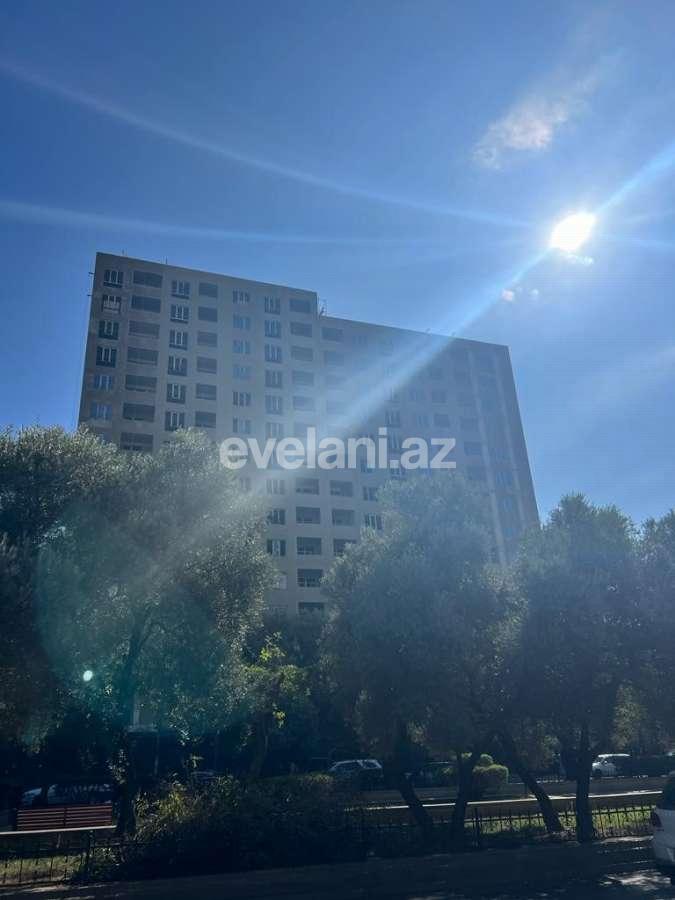 Satılır, yeni tikili, 3 otaqlı, 120 m², Bakı, Nizami r, 8-ci kilometr q, Neftçilər m.