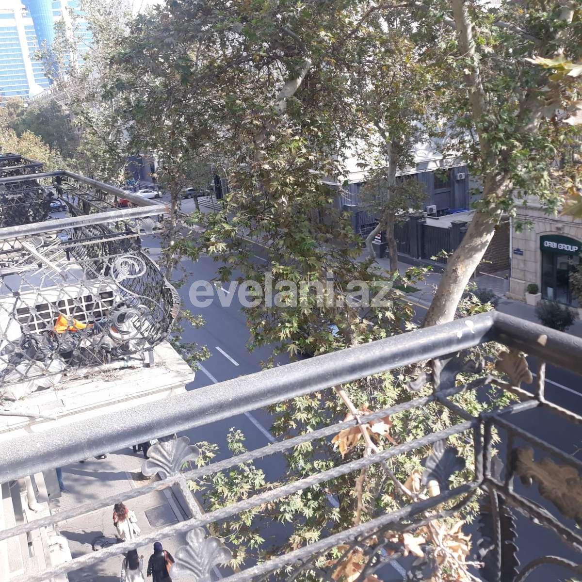 Kirayə verilir, yeni tikili, 4 otaqlı, 100 m², Bakı, Səbail r, Sahil m.